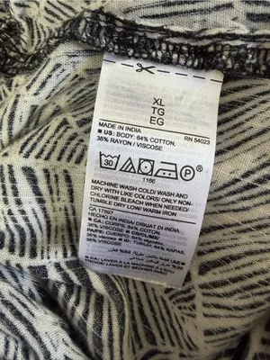 Old Navy Black & White Printed Cropped Jumpsuit thumbnail 10