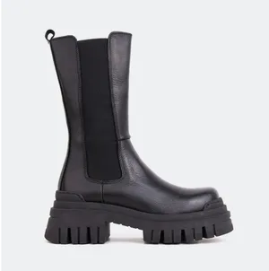 L’intervalle Edmonton Black Leather Boots thumbnail 1