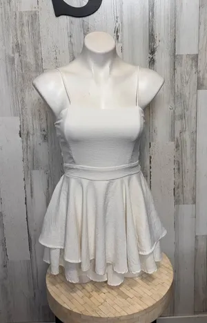 AKIRA Off White Tiered Ruffle Skort Romper Womens Small Tie Back Spaghetti Strap thumbnail 1