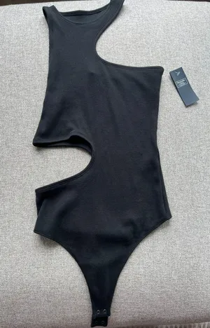 NWT  Bodysuit thumbnail 3