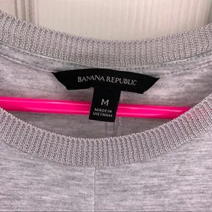 3/$25 - Banana‎ republic gray tank size medium thumbnail 2