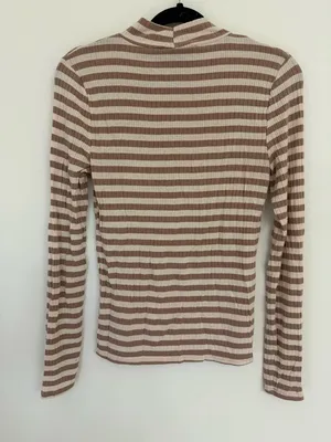 Buckle DayTrip Striped Ribbed Long Sleeve Mock Neck Top - Beige & Cream Size S thumbnail 2