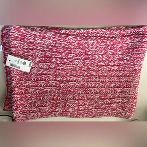 Aeropostale Women’s Pink & White Knit Pom Beanie & Scarf Set NWT thumbnail 12