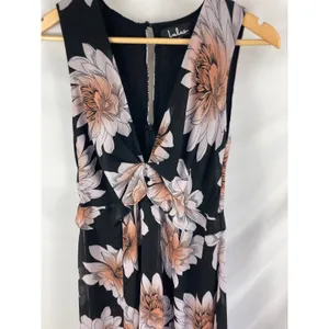 Lulus Serene Dreams Floral V Neck Maxi Dress Size Medium thumbnail 4