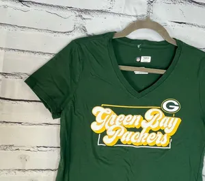 Green Bay Packers Women's Green and Yellow Graphic Top T Shirt SZ S/M Streetwear thumbnail 3