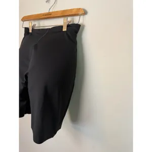 Skims Body Butt and Hip Enhancing Mid Thigh Short Black Sz M NEW thumbnail 5