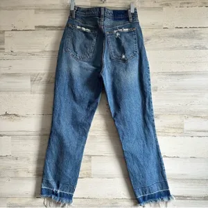 Abercrombie & Fitch Mom High Rise Jeans Denim Medium Wash Distressed Curve 25/0R thumbnail 2