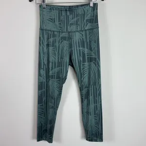 Beyond Yoga Lux Supplex High Waisted Ankle Palm Print Leggings‎ in Green Size L thumbnail 4
