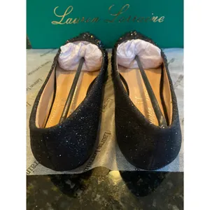 Brand New Lauren Lorraine Women's Size 5.5 Black Rhinestone Flats Pointed Toe thumbnail 4