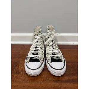 Converse Welcome to the Wild 572366F High Tops Women’s 10 EUC thumbnail 2