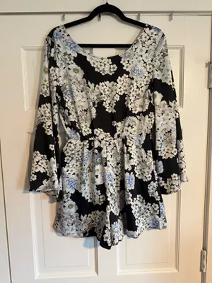 Floral Romper Forever 21 thumbnail 1