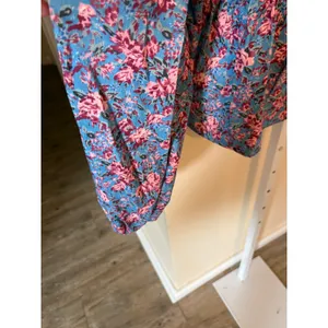 Entro Blue Pink Floral Corduroy Peplum Top V-Neck Ruffle Long Sleeve Blouse L thumbnail 5