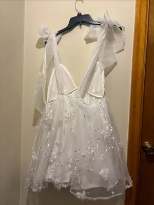 NWT White Floral Embroidered Tulle Mini Dress Boutique Size Medium thumbnail 5