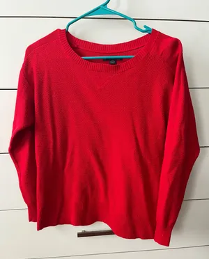 Sweater thumbnail 1