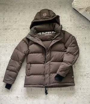 Aritzia super puff jacket  thumbnail 1