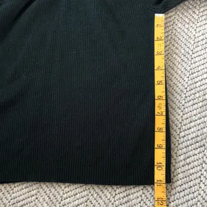Lulu's Black Crisscross Cold-Shoulder Ribbed Sweater thumbnail 3