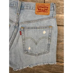 Levis 501 Original High Rise Distressed Denim Shorts‎ Light Wash W25 Booty Party thumbnail 8