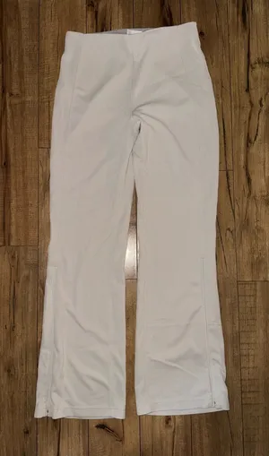 Cream ribbed Lululemon pants thumbnail 1