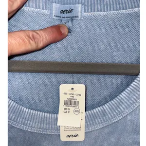 Aerie Seams Right Blue Acid Wash Puff Sleeve‎ Cropped Sweatshirt Scoop Neck NWT thumbnail 3