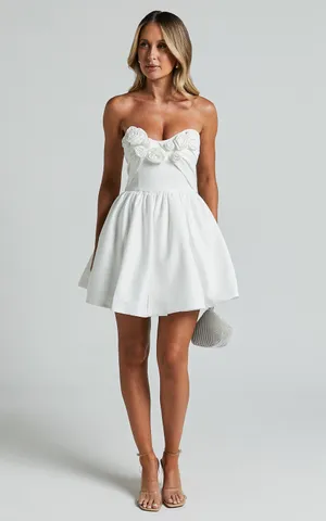 New Showpo Angeletta Mini Dress Sweetheart Fit & Flare Dress MSRP $139 thumbnail 3