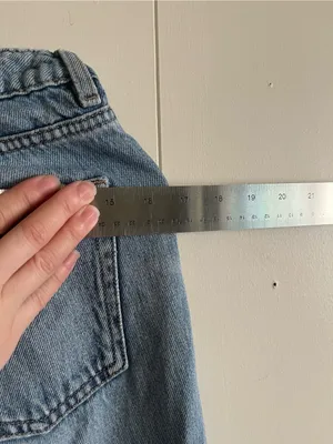 Garage Light Blue Distressed Boyfriend Jeans - Size 1, Waist 25) thumbnail 7