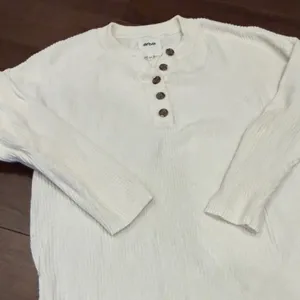 aerie Women’s Tan/Cream Button Up Long Sleeve Sweater Size S C1-052 thumbnail 4
