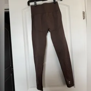 Brown Gymshark Seamless Leggings thumbnail 2