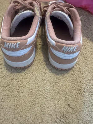 Mauve and white Nike low dunks  thumbnail 3