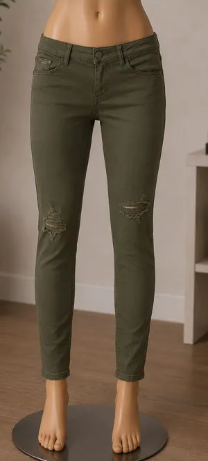 Levi’s 535 Super Skinny Olive Distressed Jeans Women’s Size 31 NWOT thumbnail 1