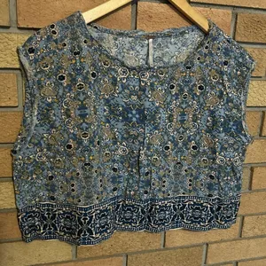 Free People Cropped Boxy Sleeveless Top Floral Boho Patterned Blue Size XS thumbnail 1