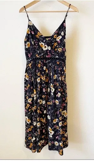 Floral Blue Midi Dress thumbnail 4