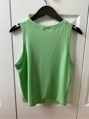 Lululemon Train to Be Tank Top in Scream Green Light thumbnail 3