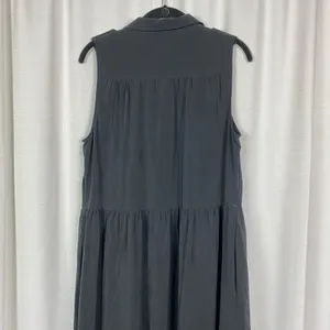 Equipment Femme Black Silk Allix Tiered Button Front Midi Dress Sz.M thumbnail 11
