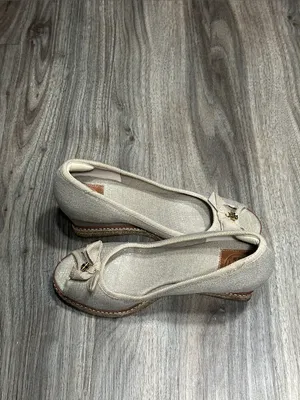 Tory Burch Espadrille Wedge Peep Toe Bow Pumps Metallic Beige. thumbnail 9