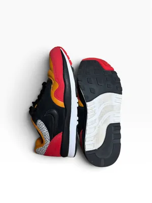 GRAIL Nike Air Safari SE Red Monarch Streetwear Gorpcore GEMS Men 7.5 Women 9 thumbnail 2