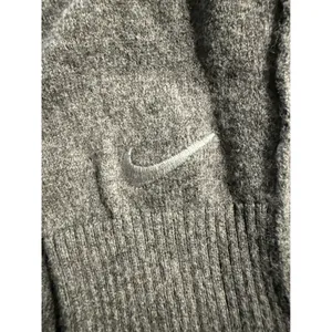 Nike Women's Gray V-Neck Long Sleeve Sweater Size‎ L Cotton Wool Blend thumbnail 5