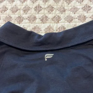 NWT Fabletics Classic Navy Boxy Short Sleeve Polo Shirt Size Medium Blokecore thumbnail 6