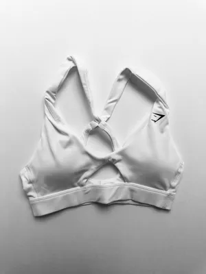 Gymshark Vital Seamless Shorts & Peek A Boo Sports Bra Set thumbnail 4