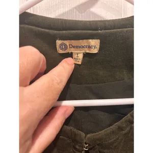Democracy Womens Large Olive Green Quilted Velvet Puffer Vest Cottage Granola thumbnail 3