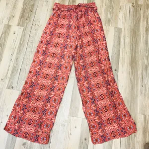 NWT Boutique Boho wide leg floral tie pants sz Large thumbnail 1