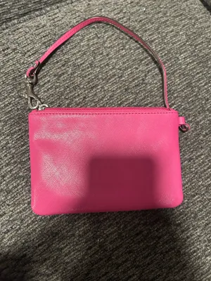 Coach Wristlet Pink thumbnail 2