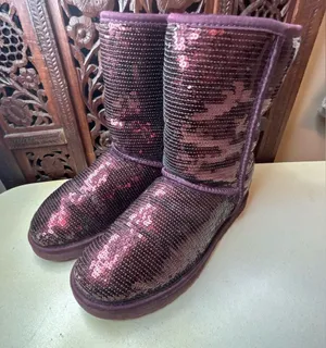 UGG Classic Short Sparkles Port Sheepskin Boots Women Size 8 thumbnail 1