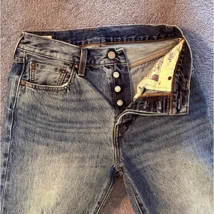 Levis 501 Big E Jeans Size 27 Relaxed Womens Boyfriend Size 6 Comfort thumbnail 4