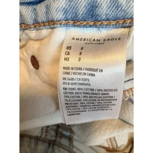 American Eagle Strigid Relaxed Sz 8 Light Wash Mid Rise 5-Pocket Cutoff Shorts thumbnail 5