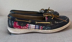 Sperry Navy Leather Boat Shoes with Red Plaid & Bandana quilt Accents 8.5 thumbnail 1