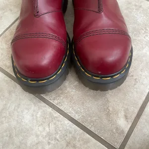 Dr Martens 2A43 Max Platform Chelsea Boots Cherry Red Leather MADE ENGLAND US 6 thumbnail 3