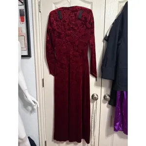 Spirit Halloween Maroon Velvet Brocade Chain Dress Gothic Ren Faire Goth Cosplay thumbnail 3
