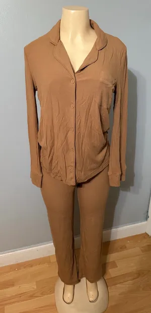 SKIMS soft lounge rib sleep set size XS thumbnail 1