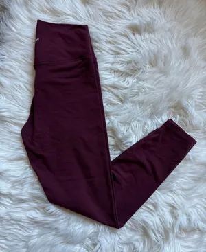 Old Navy Powerchill leggings thumbnail 1