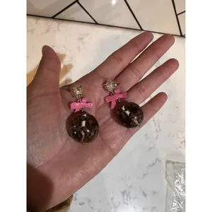 Betsey Johnson leopard print lucite ball drop earrings crystal stud pink bow Y2K thumbnail 7